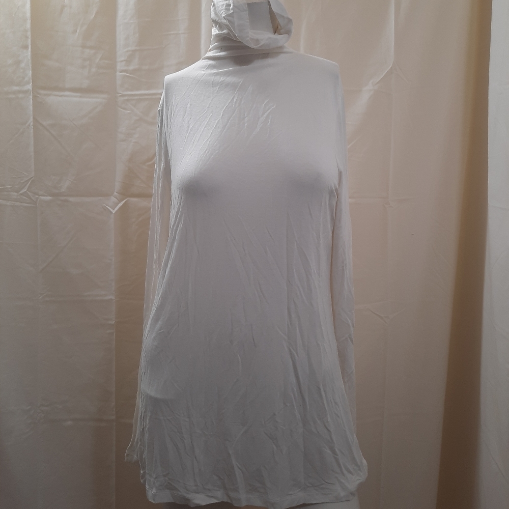 Turtle neck - Picture 2 of 6